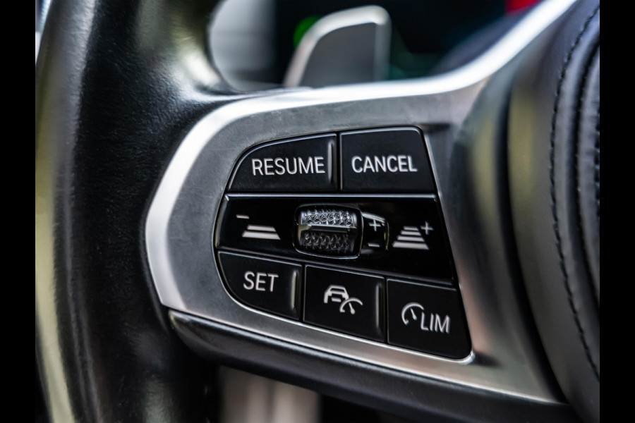 BMW 3 Serie Touring 330e |M-Pakket|Facelift|Ambient|Elek. Stoelen|Dodehoek| BMW 3 Serie Touring 330e |M-Pakket|Facelift|Ambient|Elek. Stoelen|Dodehoek|