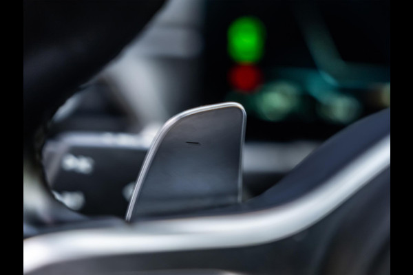 BMW 3 Serie Touring 330e |M-Pakket|Facelift|Ambient|Elek. Stoelen|Dodehoek| BMW 3 Serie Touring 330e |M-Pakket|Facelift|Ambient|Elek. Stoelen|Dodehoek|