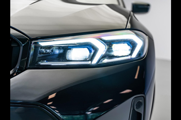 BMW 3 Serie Touring 330e |M-Pakket|Facelift|Ambient|Elek. Stoelen|Dodehoek| BMW 3 Serie Touring 330e |M-Pakket|Facelift|Ambient|Elek. Stoelen|Dodehoek|