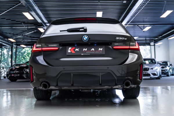 BMW 3 Serie Touring 330e |M-Pakket|Facelift|Ambient|Elek. Stoelen|Dodehoek| BMW 3 Serie Touring 330e |M-Pakket|Facelift|Ambient|Elek. Stoelen|Dodehoek|