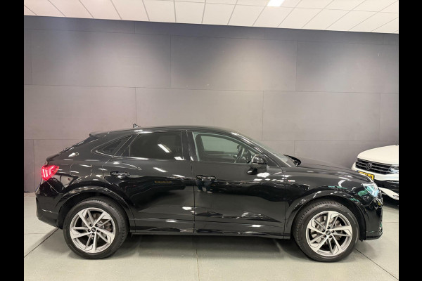 Audi Q3 Sportback 45 TFSI e 2X S-LINE BLACK-LINE 19'' V-COCKPIT/NAVI/DAB/LED/ECC/PDC/CRUISE/KEYLESS/// Audi Q3 Sportback 45 TFSI e 2X S-LINE BLACK-LINE 19'' V-COCKPIT/NAVI/DAB/LED/ECC/PDC/CRUISE/KEYLESS///