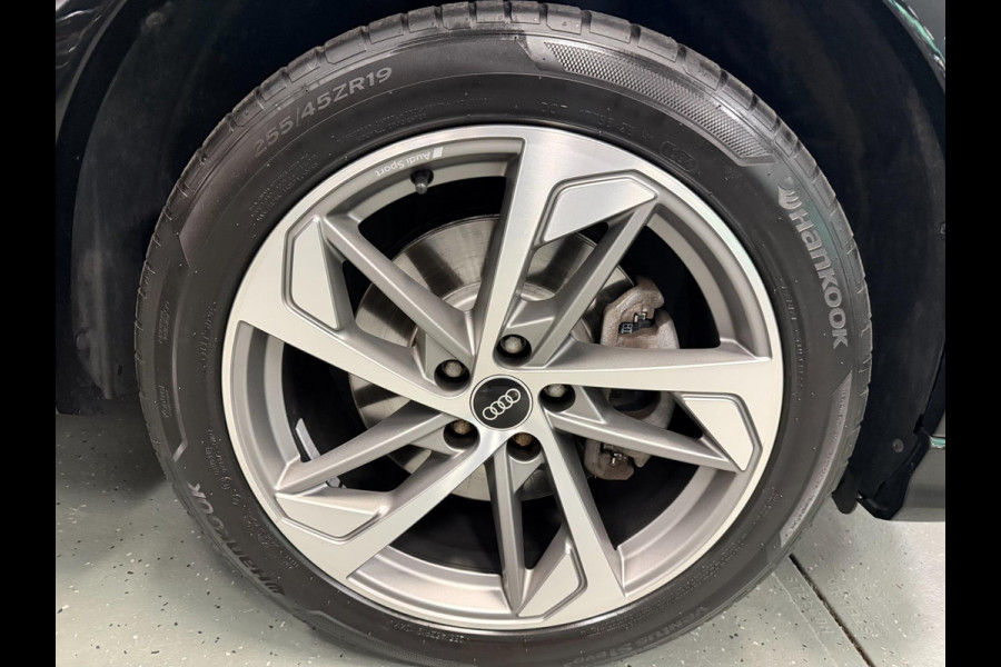 Audi Q3 Sportback 45 TFSI e 2X S-LINE BLACK-LINE 19'' V-COCKPIT/NAVI/DAB/LED/ECC/PDC/CRUISE/KEYLESS/// Audi Q3 Sportback 45 TFSI e 2X S-LINE BLACK-LINE 19'' V-COCKPIT/NAVI/DAB/LED/ECC/PDC/CRUISE/KEYLESS///