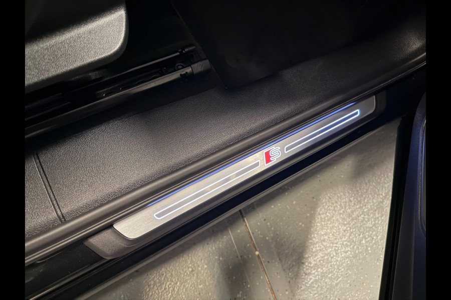 Audi Q3 Sportback 45 TFSI e 2X S-LINE BLACK-LINE 19'' V-COCKPIT/NAVI/DAB/LED/ECC/PDC/CRUISE/KEYLESS/// Audi Q3 Sportback 45 TFSI e 2X S-LINE BLACK-LINE 19'' V-COCKPIT/NAVI/DAB/LED/ECC/PDC/CRUISE/KEYLESS///