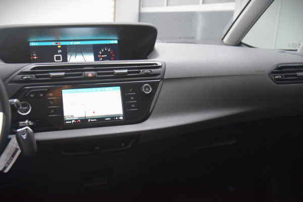 Citroën Grand C4 Spacetourer 1.2 PureTech Business 7P/VERWARMDE VOORSTOELEN/APPLE CARPLAY Citroën Grand C4 Spacetourer 1.2 PureTech Business 7P/VERWARMDE VOORSTOELEN/APPLE CARPLAY