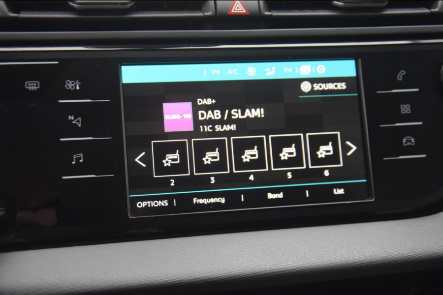 Citroën Grand C4 Spacetourer 1.2 PureTech Business 7P/VERWARMDE VOORSTOELEN/APPLE CARPLAY Citroën Grand C4 Spacetourer 1.2 PureTech Business 7P/VERWARMDE VOORSTOELEN/APPLE CARPLAY