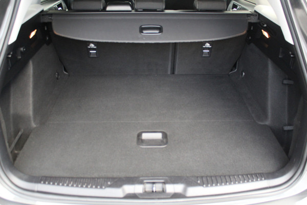 Ford FOCUS Wagon 1.0-125pk EcoBoost Titanium Business. Uiterst nette, comfortabele en ruime stationcar. Stoel-, stuur- en voorraamverw., Trekhaak, B&O soundsyst, lane assist, adaptieve cruise cntrl, camera a, LM wln, navigatie, telefoonvoorb. etc Ford FOCUS Wagon 1.0-125pk EcoBoost Titanium Business. Uiterst nette, comfortabele en ruime stationcar. Stoel-, stuur- en voorraamverw., Trekhaak, B&O soundsyst, lane assist, adaptieve cruise cntrl, camera a, LM wln, navigatie, telefoonvoorb. etc