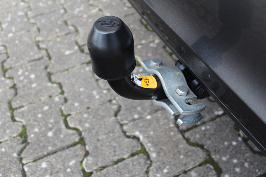 Ford FOCUS Wagon 1.0-125pk EcoBoost Titanium Business. Uiterst nette, comfortabele en ruime stationcar. Stoel-, stuur- en voorraamverw., Trekhaak, B&O soundsyst, lane assist, adaptieve cruise cntrl, camera a, LM wln, navigatie, telefoonvoorb. etc Ford FOCUS Wagon 1.0-125pk EcoBoost Titanium Business. Uiterst nette, comfortabele en ruime stationcar. Stoel-, stuur- en voorraamverw., Trekhaak, B&O soundsyst, lane assist, adaptieve cruise cntrl, camera a, LM wln, navigatie, telefoonvoorb. etc