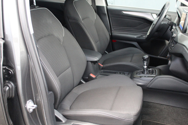 Ford FOCUS Wagon 1.0-125pk EcoBoost Titanium Business. Uiterst nette, comfortabele en ruime stationcar. Stoel-, stuur- en voorraamverw., Trekhaak, B&O soundsyst, lane assist, adaptieve cruise cntrl, camera a, LM wln, navigatie, telefoonvoorb. etc Ford FOCUS Wagon 1.0-125pk EcoBoost Titanium Business. Uiterst nette, comfortabele en ruime stationcar. Stoel-, stuur- en voorraamverw., Trekhaak, B&O soundsyst, lane assist, adaptieve cruise cntrl, camera a, LM wln, navigatie, telefoonvoorb. etc