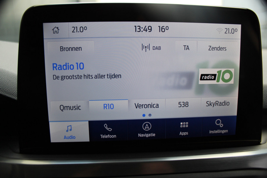 Ford FOCUS Wagon 1.0-125pk EcoBoost Titanium Business. Uiterst nette, comfortabele en ruime stationcar. Stoel-, stuur- en voorraamverw., Trekhaak, B&O soundsyst, lane assist, adaptieve cruise cntrl, camera a, LM wln, navigatie, telefoonvoorb. etc Ford FOCUS Wagon 1.0-125pk EcoBoost Titanium Business. Uiterst nette, comfortabele en ruime stationcar. Stoel-, stuur- en voorraamverw., Trekhaak, B&O soundsyst, lane assist, adaptieve cruise cntrl, camera a, LM wln, navigatie, telefoonvoorb. etc