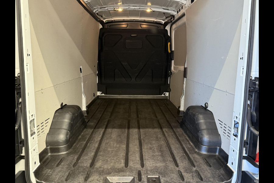 Ford Transit 330 2.0 TDCI Automaat L3H2 Trend Airco Navi Trekhaak Cruise Control Camera Side bars