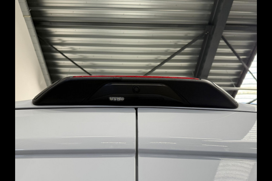 Ford Transit 330 2.0 TDCI Automaat L3H2 Trend Airco Navi Trekhaak Cruise Control Camera Side bars