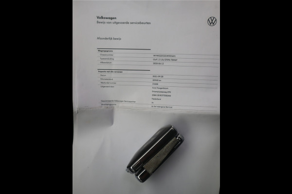 Volkswagen Golf 1.5 TSI Life Business / LED Volkswagen Golf 1.5 TSI Life Business / LED