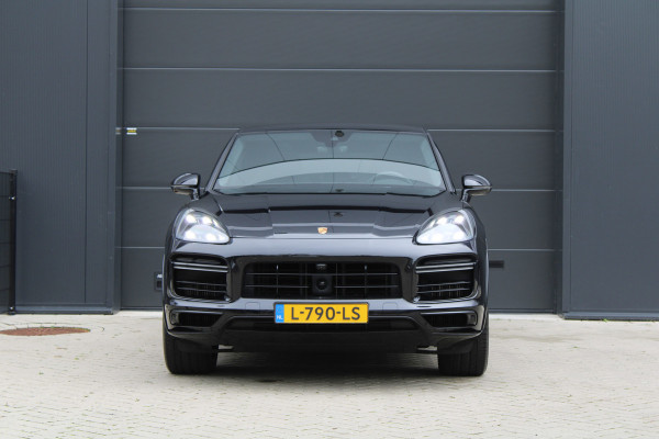 Porsche Cayenne Coupé 4.0 Turbo S E-Hybrid | NAP | KERAMISCH | SOFT-CLOSE | PANO | STOELKOELING | BOSE | 360 | MEMORY | Porsche Cayenne Coupé 4.0 Turbo S E-Hybrid | NAP | KERAMISCH | SOFT-CLOSE | PANO | STOELKOELING | BOSE | 360 | MEMORY |
