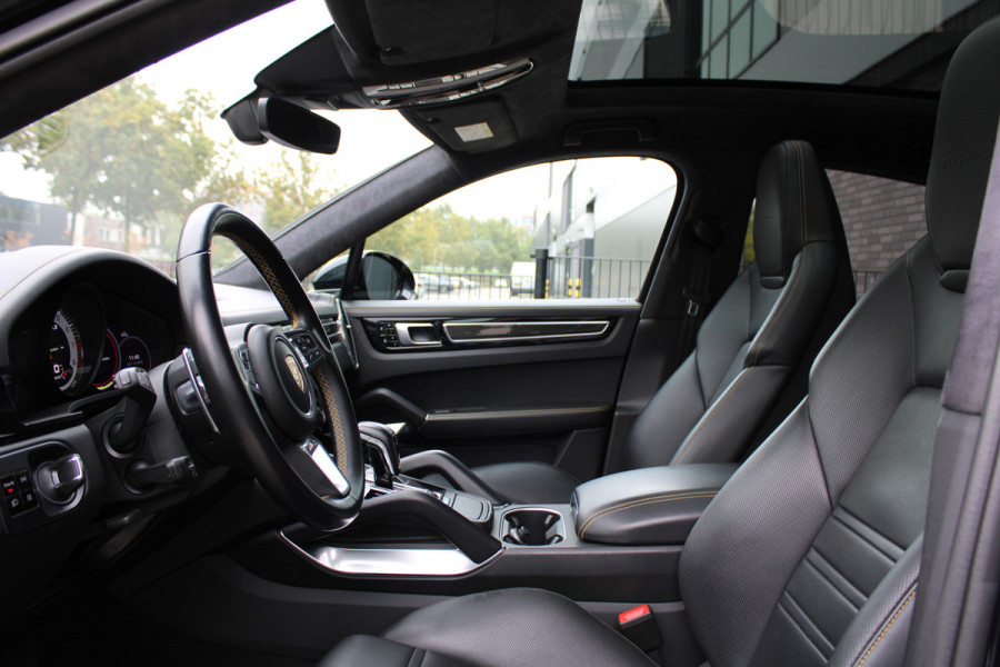 Porsche Cayenne Coupé 4.0 Turbo S E-Hybrid | NAP | KERAMISCH | SOFT-CLOSE | PANO | STOELKOELING | BOSE | 360 | MEMORY | Porsche Cayenne Coupé 4.0 Turbo S E-Hybrid | NAP | KERAMISCH | SOFT-CLOSE | PANO | STOELKOELING | BOSE | 360 | MEMORY |