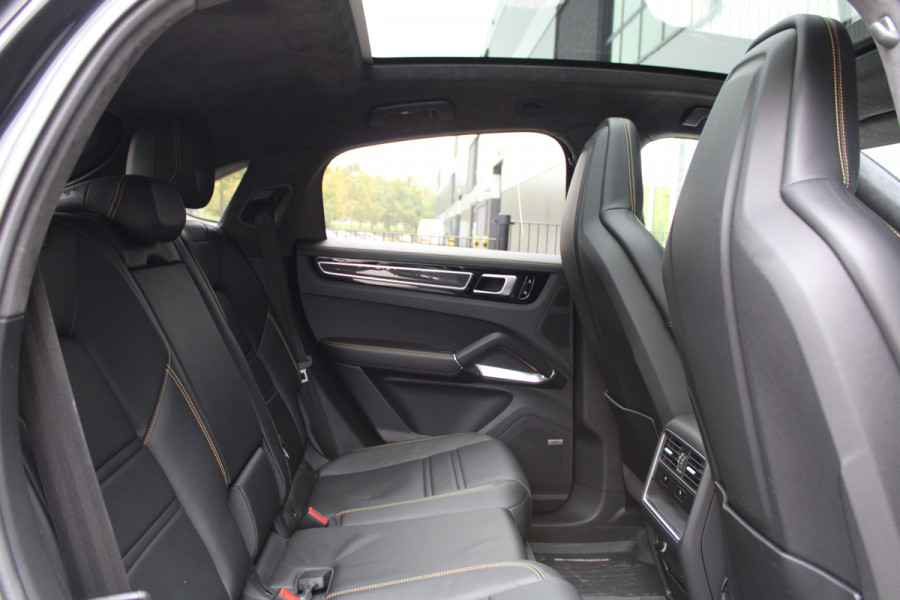 Porsche Cayenne Coupé 4.0 Turbo S E-Hybrid | NAP | KERAMISCH | SOFT-CLOSE | PANO | STOELKOELING | BOSE | 360 | MEMORY | Porsche Cayenne Coupé 4.0 Turbo S E-Hybrid | NAP | KERAMISCH | SOFT-CLOSE | PANO | STOELKOELING | BOSE | 360 | MEMORY |