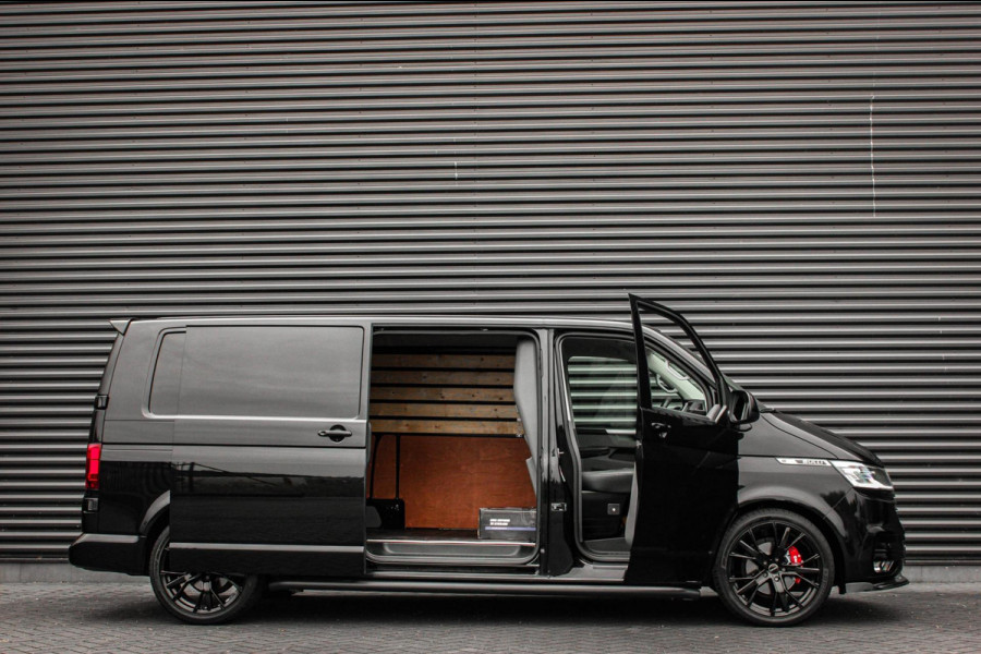 Volkswagen Transporter 2.0 TDI L2H1 150PK JB-EDITION DSG / PDC / VERLAGINGSVEREN / LEDEREN BEKLEDING / FULL / APPLE CARPLAY / NAVI
