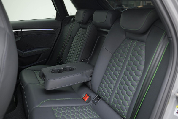 Audi RS3 Sportback 2.5 TFSI Quattro |Pano|Massage|Ceramic|Carbon|Memory|VOLL| Audi RS3 Sportback 2.5 TFSI Quattro |Pano|Massage|Ceramic|Carbon|Memory|VOLL|