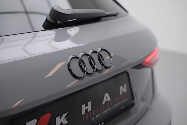Audi RS3 Sportback 2.5 TFSI Quattro |Pano|Massage|Ceramic|Carbon|Memory|VOLL| Audi RS3 Sportback 2.5 TFSI Quattro |Pano|Massage|Ceramic|Carbon|Memory|VOLL|