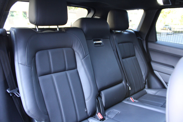 Land Rover Range Rover Sport D300 HSE Dynamic | DEALER ONDH | PANO | HUD | MERIDIAN | STOELKOELING | ELEK TREKHAAK | Land Rover Range Rover Sport D300 HSE Dynamic | DEALER ONDH | PANO | HUD | MERIDIAN | STOELKOELING | ELEK TREKHAAK |