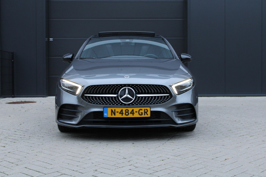 Mercedes-Benz A-Klasse 200 Business Solution AMG | PANO | MEMORY | CAMERA | ACC | SFEER | CARPLAY | Mercedes-Benz A-Klasse 200 Business Solution AMG | PANO | MEMORY | CAMERA | ACC | SFEER | CARPLAY |