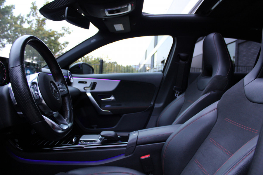 Mercedes-Benz A-Klasse 200 Business Solution AMG | PANO | MEMORY | CAMERA | ACC | SFEER | CARPLAY | Mercedes-Benz A-Klasse 200 Business Solution AMG | PANO | MEMORY | CAMERA | ACC | SFEER | CARPLAY |