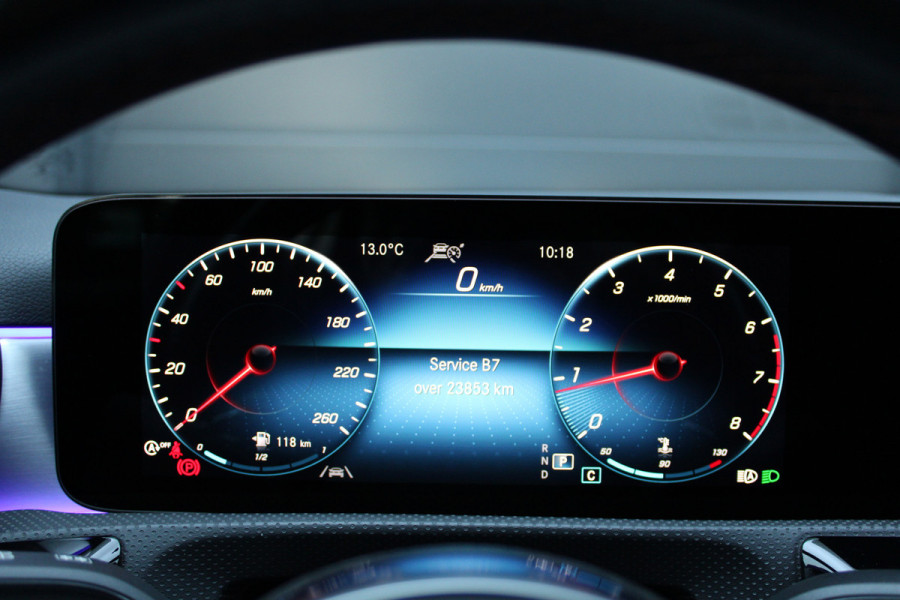 Mercedes-Benz A-Klasse 200 Business Solution AMG | PANO | MEMORY | CAMERA | ACC | SFEER | CARPLAY | Mercedes-Benz A-Klasse 200 Business Solution AMG | PANO | MEMORY | CAMERA | ACC | SFEER | CARPLAY |