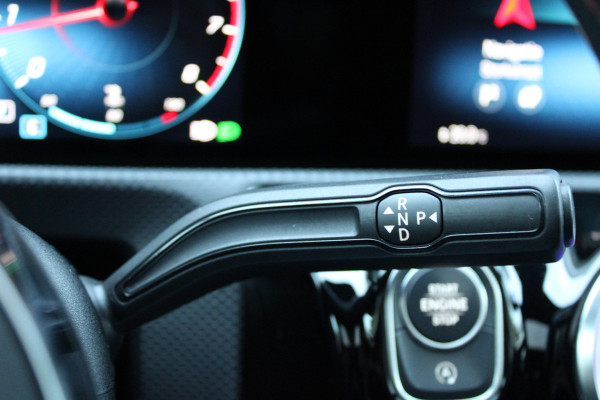 Mercedes-Benz A-Klasse 200 Business Solution AMG | PANO | MEMORY | CAMERA | ACC | SFEER | CARPLAY | Mercedes-Benz A-Klasse 200 Business Solution AMG | PANO | MEMORY | CAMERA | ACC | SFEER | CARPLAY |