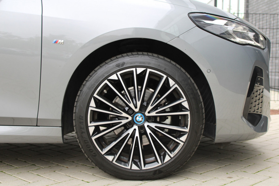 BMW 2 Serie Active Tourer 225e xDrive | M-SPORT | PANO | H/K | HUD | KEYLESS | 360 |