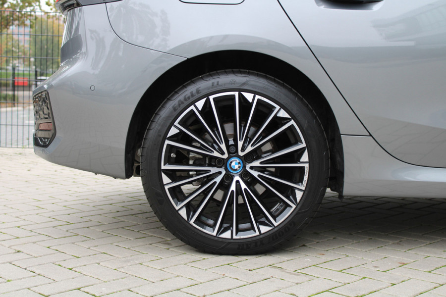 BMW 2 Serie Active Tourer 225e xDrive | M-SPORT | PANO | H/K | HUD | KEYLESS | 360 |
