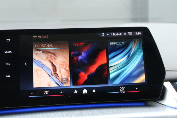 BMW 2 Serie Active Tourer 225e xDrive | M-SPORT | PANO | H/K | HUD | KEYLESS | 360 |