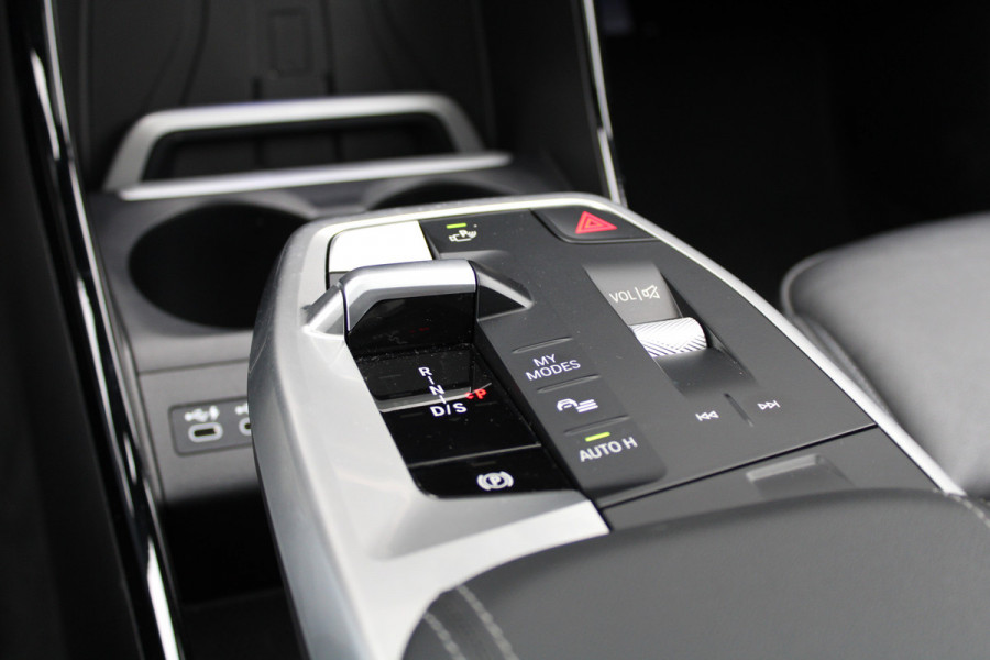 BMW 2 Serie Active Tourer 225e xDrive | M-SPORT | PANO | H/K | HUD | KEYLESS | 360 |