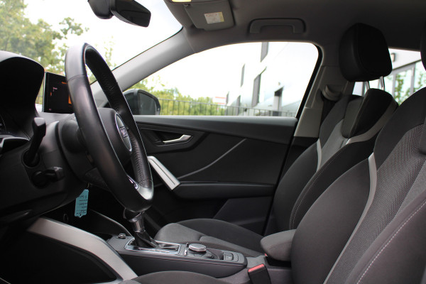 Audi Q2 35 TFSI CoD Sport | STOELVERWARMING | NAVI | CRUISE | 19 INCH | PDC ACHTER | Audi Q2 35 TFSI CoD Sport | STOELVERWARMING | NAVI | CRUISE | 19 INCH | PDC ACHTER |