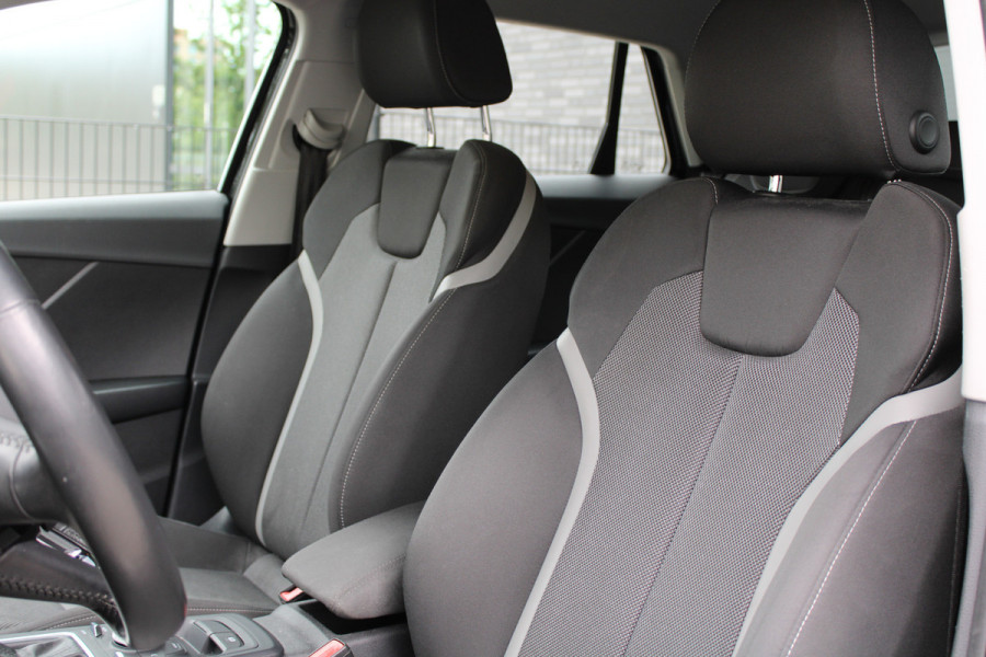 Audi Q2 35 TFSI CoD Sport | STOELVERWARMING | NAVI | CRUISE | 19 INCH | PDC ACHTER | Audi Q2 35 TFSI CoD Sport | STOELVERWARMING | NAVI | CRUISE | 19 INCH | PDC ACHTER |