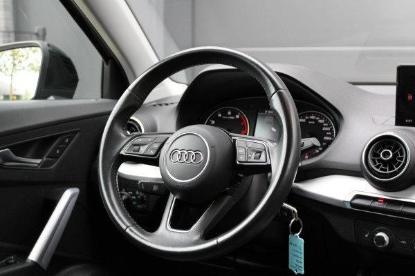 Audi Q2 35 TFSI CoD Sport | STOELVERWARMING | NAVI | CRUISE | 19 INCH | PDC ACHTER | Audi Q2 35 TFSI CoD Sport | STOELVERWARMING | NAVI | CRUISE | 19 INCH | PDC ACHTER |
