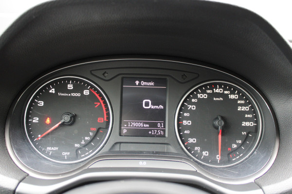 Audi Q2 35 TFSI CoD Sport | STOELVERWARMING | NAVI | CRUISE | 19 INCH | PDC ACHTER | Audi Q2 35 TFSI CoD Sport | STOELVERWARMING | NAVI | CRUISE | 19 INCH | PDC ACHTER |