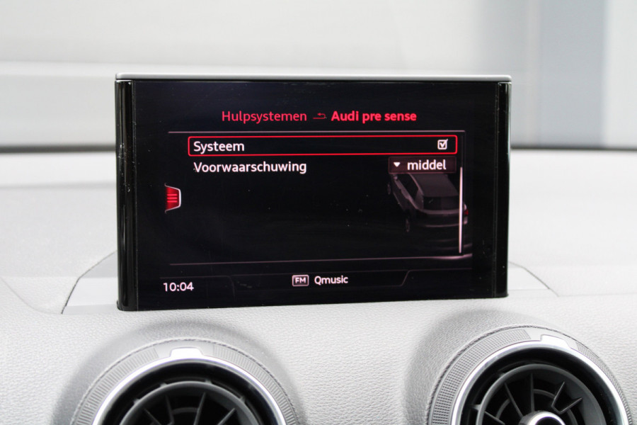 Audi Q2 35 TFSI CoD Sport | STOELVERWARMING | NAVI | CRUISE | 19 INCH | PDC ACHTER | Audi Q2 35 TFSI CoD Sport | STOELVERWARMING | NAVI | CRUISE | 19 INCH | PDC ACHTER |