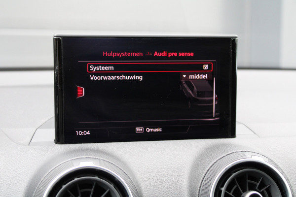 Audi Q2 35 TFSI CoD Sport | STOELVERWARMING | NAVI | CRUISE | 19 INCH | PDC ACHTER | Audi Q2 35 TFSI CoD Sport | STOELVERWARMING | NAVI | CRUISE | 19 INCH | PDC ACHTER |