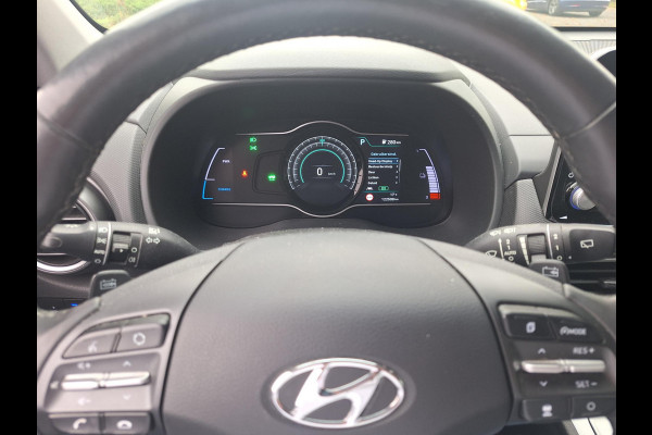 Hyundai Kona EV Premium 64 kWh | Leder | LED | Adaptive CC | Camera | (occasion)