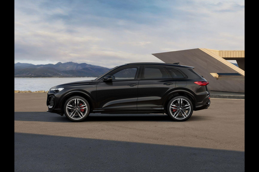 Audi Q5 S edition Competition 2.0 TFSI e 270 kW / 367 PK S | Optiekpakket zwart | Panoramadak | Techniekpakket pro | Geheugenstoelen | Audi Q5 S edition Competition 2.0 TFSI e 270 kW / 367 PK S | Optiekpakket zwart | Panoramadak | Techniekpakket pro | Geheugenstoelen |