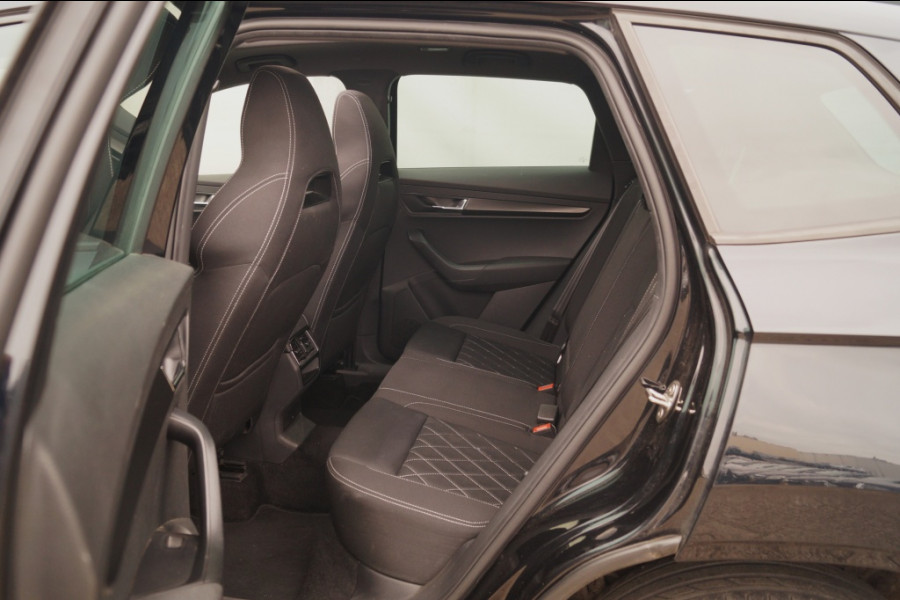 Škoda Karoq 1.5 TSI 150pk Sportline Business -PANO-ECC-LED-NAVI-