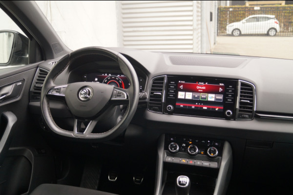 Škoda Karoq 1.5 TSI 150pk Sportline Business -PANO-ECC-LED-NAVI-