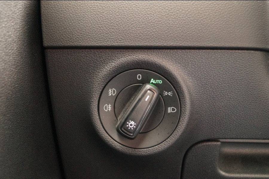 Škoda Karoq 1.5 TSI 150pk Sportline Business -PANO-ECC-LED-NAVI-