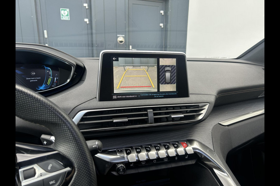 Peugeot 3008 1.6 HYbrid4 | NIEUWE ACCU | 4x4 300pk GT | Nappaleder | Panoramadak | El.kofferklep | Zeer compleet | Incl. 12 mnd garantie