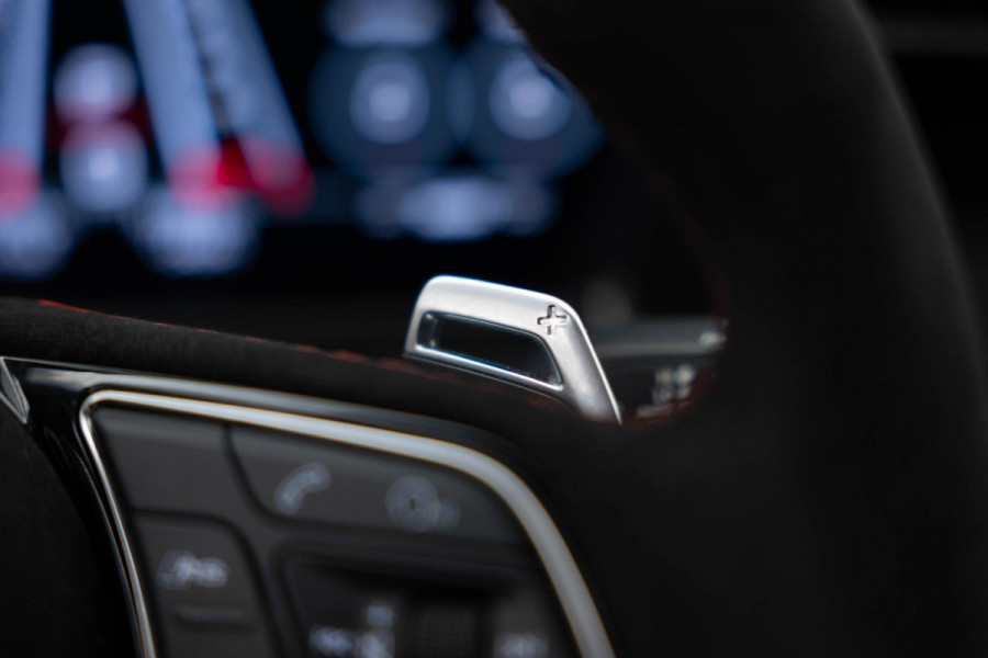 Audi RS3 Sportback 2.5 TFSI quattro |Pano|Massage|B&O|Carbon| Audi RS3 Sportback 2.5 TFSI quattro |Pano|Massage|B&O|Carbon|