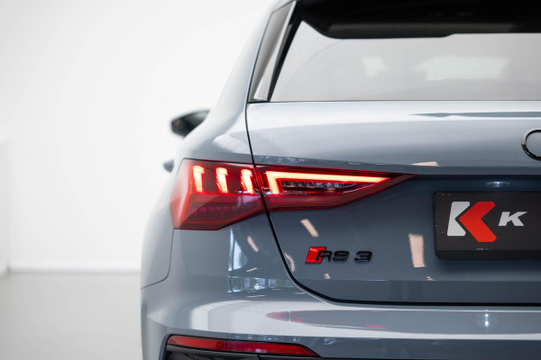 Audi RS3 Sportback 2.5 TFSI quattro |Pano|Massage|B&O|Carbon| Audi RS3 Sportback 2.5 TFSI quattro |Pano|Massage|B&O|Carbon|