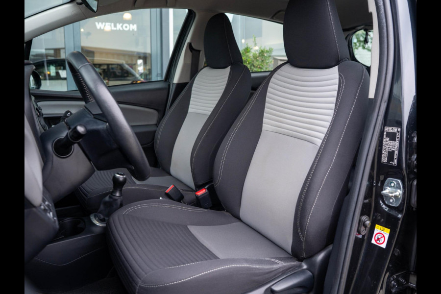 Toyota Yaris 1.0 VVT-i Comfort / Lane Departure Warning / Bluetooth / USB / Airco / Bots herkenning