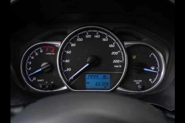 Toyota Yaris 1.0 VVT-i Comfort / Lane Departure Warning / Bluetooth / USB / Airco / Bots herkenning