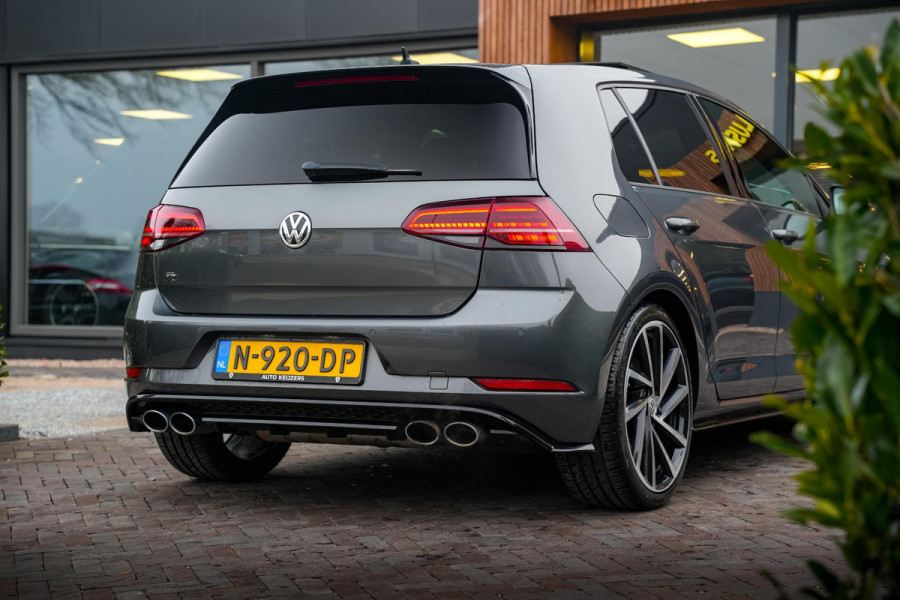 Volkswagen Golf 2.0 TSI 4Motion R Panodak ACC Virtual Dash DAB+ Navigatie Carplay Stoelverw. Volkswagen Golf 2.0 TSI 4Motion R Panodak ACC Virtual Dash DAB+ Navigatie Carplay Stoelverw.
