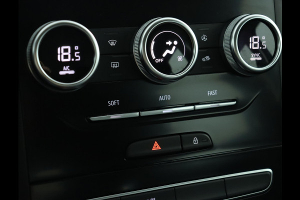 Renault MEGANE Estate 1.3 TCe 140 Equilibre|Climate|Cruise|Navigatie Renault MEGANE Estate 1.3 TCe 140 Equilibre|Climate|Cruise|Navigatie