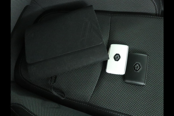 Renault MEGANE Estate 1.3 TCe 140 Equilibre|Climate|Cruise|Navigatie Renault MEGANE Estate 1.3 TCe 140 Equilibre|Climate|Cruise|Navigatie